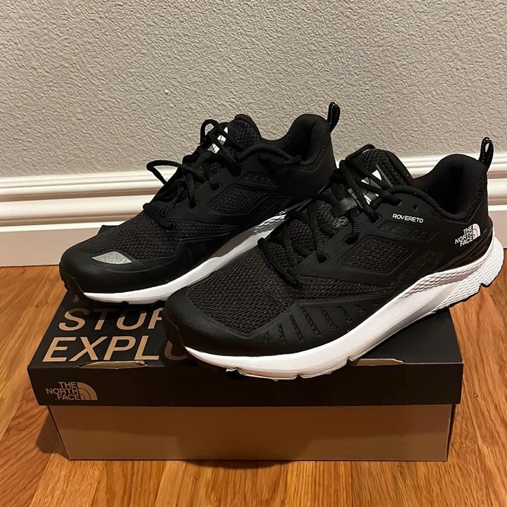 The North Face Mens shoe